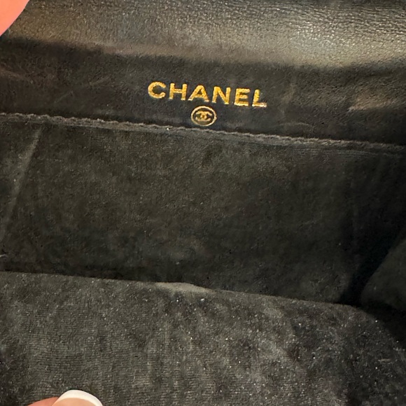 Chanel Caviar Wallet with CC Logo - Black Pebble Leather - Picture 9 of 16